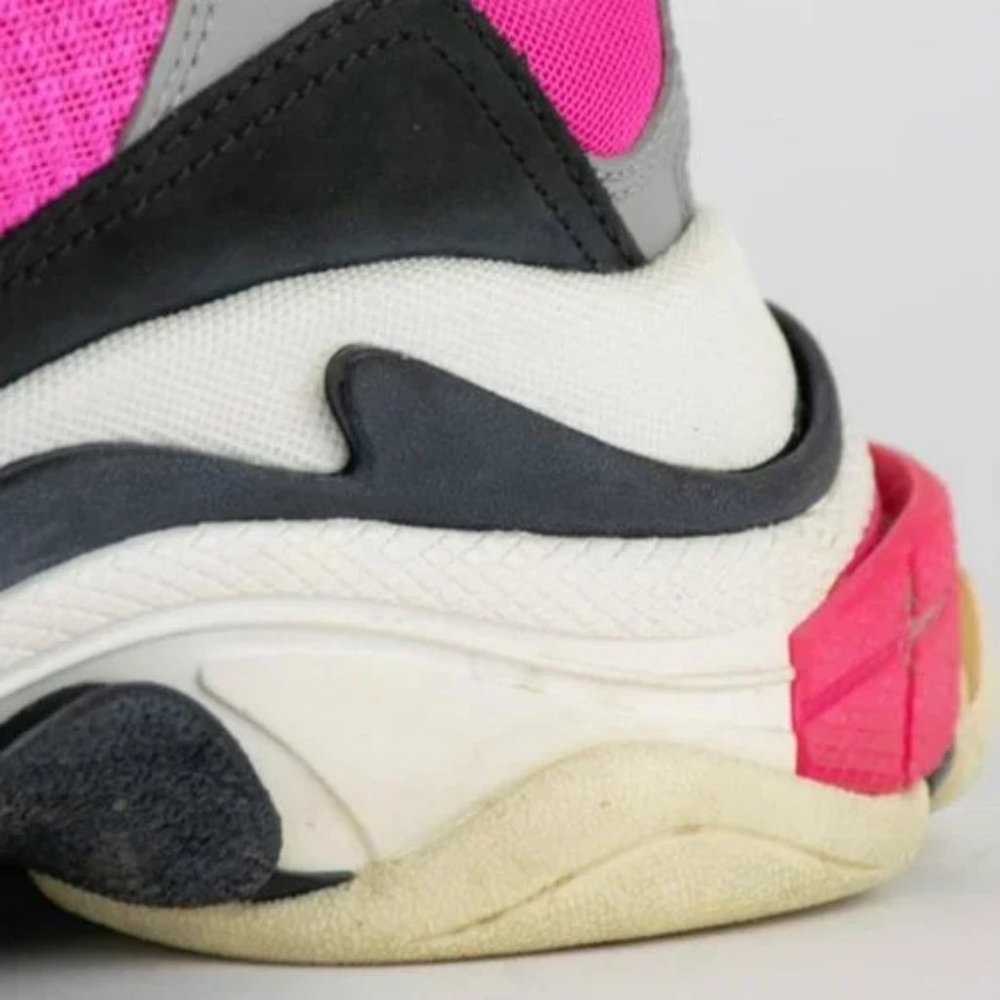Balenciaga Triple S Pink Sneakers - Picture 9 of 11